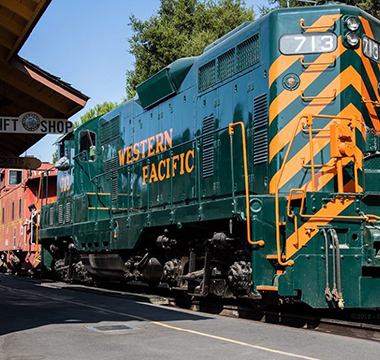 Niles Canyon Railway Train